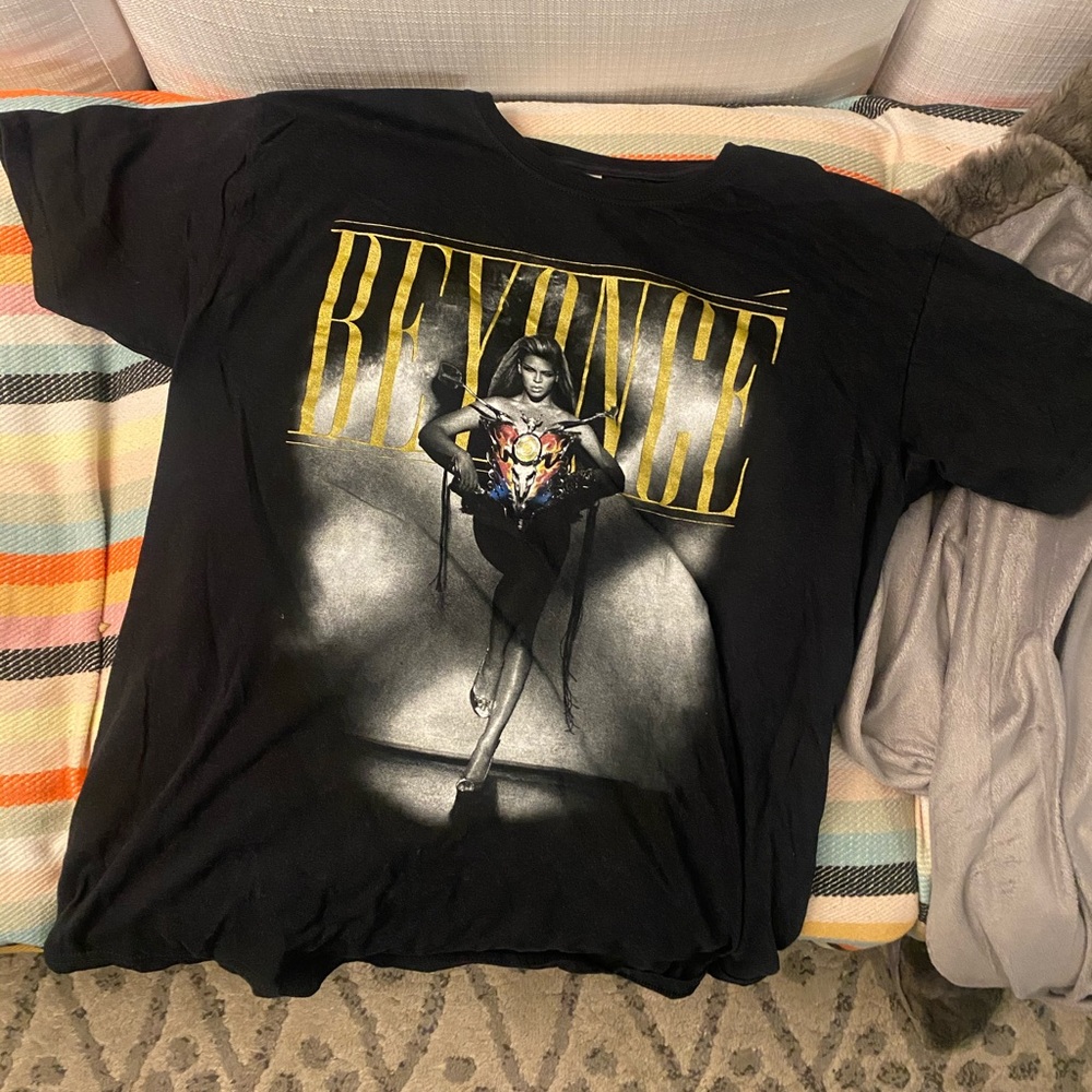 Beyoncé I Am 2009 Tour Shirt
